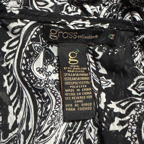 grass collection Black & White Sheer Paisley Halter Blouse - Picture 2 of 5